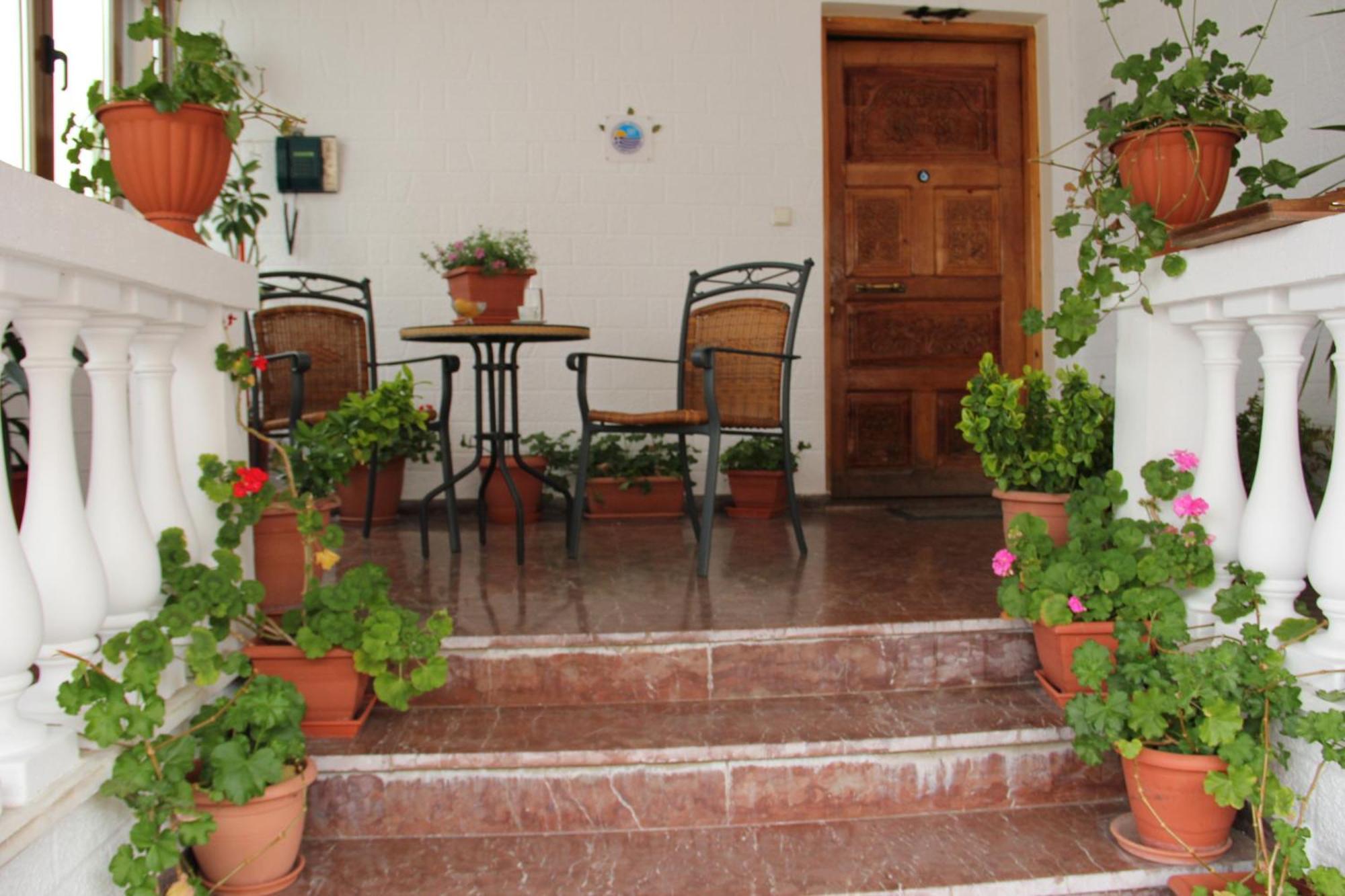 Stis Kyra - Vasilikis Apartment Ioannina Exterior photo